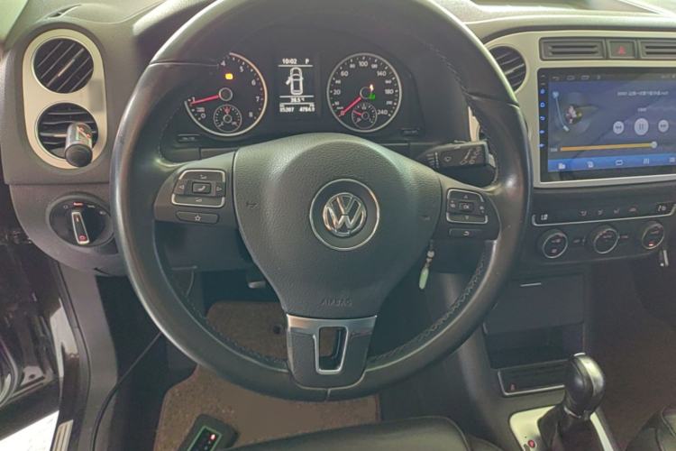 Used Volkswagen Tiguan 2015 1.8TSI Automatic Two-Wheel Drive Comfort Edition Steering Wheel