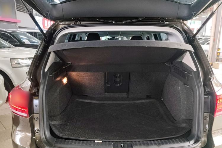 Used Volkswagen Tiguan 2015 1.8TSI Automatic Two-Wheel Drive Comfort Edition Trunk