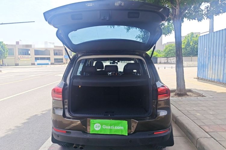 Used Volkswagen Tiguan 2015 1.8TSI Automatic Two-Wheel Drive Comfort Edition Trunk