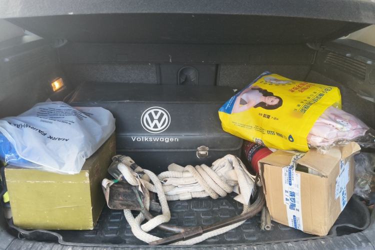 Used Volkswagen Tiguan 2015 1.8TSI Automatic Two-Wheel Drive Luxury Model Trunk