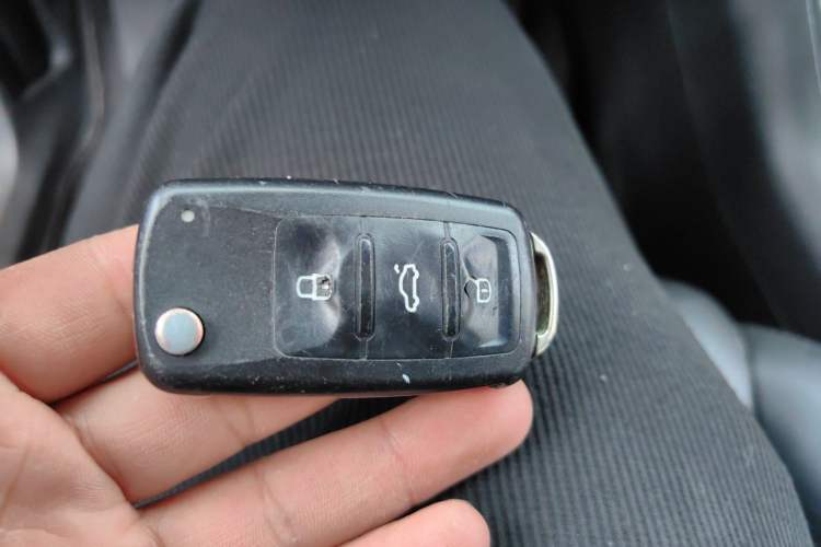 Used Volkswagen Tiguan 2015 1.8TSI Automatic Two-Wheel Drive Luxury Model Vehicle Key
