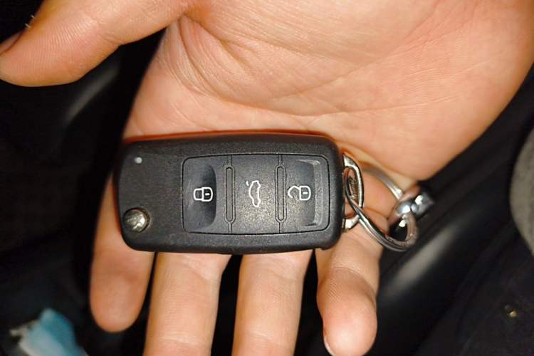 Used Volkswagen Tiguan 2015 1.8TSI Automatic Two-Wheel Drive Luxury Model Vehicle Key