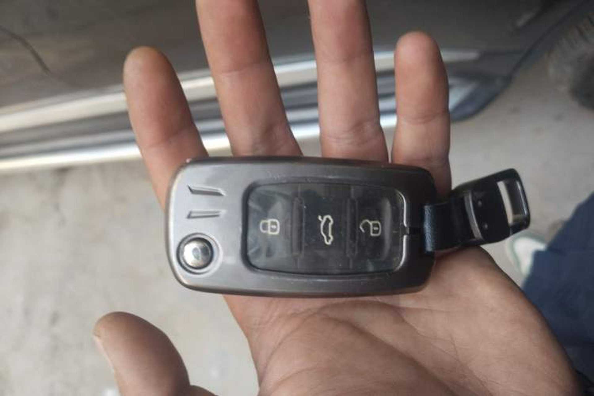 Used Volkswagen Tiguan 2015 2.0 TSI Automatic All-Wheel Drive Flagship Edition Vehicle Key