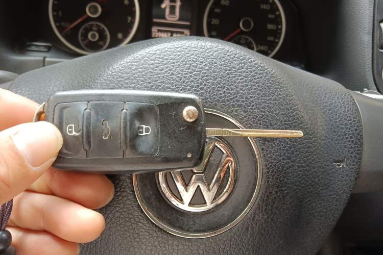 Used Volkswagen Tiguan 2015 1.8TSI Automatic Two-Wheel Drive Trend Edition Vehicle Key