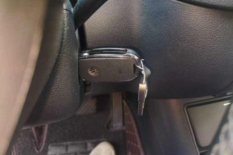 Used Volkswagen Tiguan 2015 1.8TSI Automatic Two-Wheel Drive Comfort Edition Vehicle Key