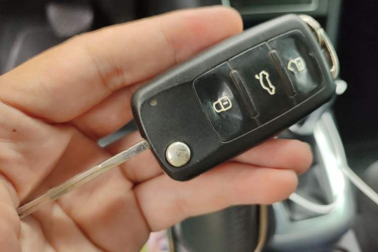 Used Volkswagen Tiguan 2015 1.8TSI Automatic Two-Wheel Drive Luxury Model Vehicle Key