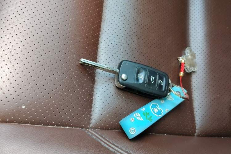 Used Volkswagen Tiguan 2015 1.8TSI Automatic All-Wheel-Drive Luxury Model Vehicle Key