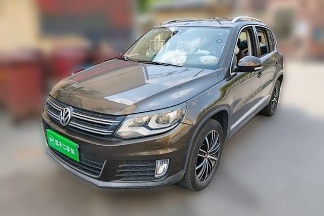Used Volkswagen Tiguan 2015 1.8TSI Automatic All-Wheel-Drive Luxury Model