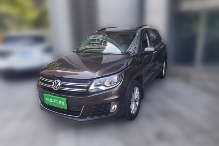 Used Volkswagen Tiguan 2015 1.8TSI Automatic Two-Wheel Drive Comfort Edition Guazi used car, China used car export, Used car for sale, Used  cars, Cheapest cars for sale