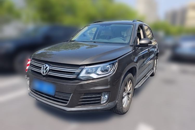 Used Volkswagen Tiguan 2015 1.8TSI Automatic Two-Wheel Drive Comfort Edition Guazi used car, China used car export, Used car for sale, Used  cars, Cheapest cars for sale