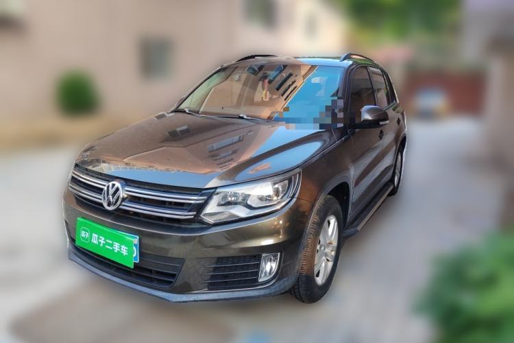 Used Volkswagen Tiguan 2015 1.8TSI Automatic Two-Wheel Drive Trend Edition Guazi used car, China used car export, Used car for sale, Used cars, Cheapest cars for sale