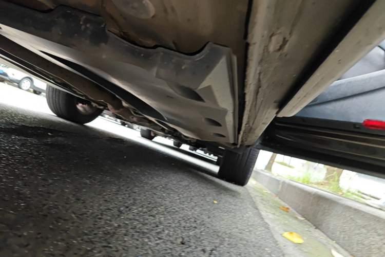 Used Volkswagen Tiguan 2015 1.8TSI Automatic All-Wheel-Drive Luxury Model Chassis Rear Right