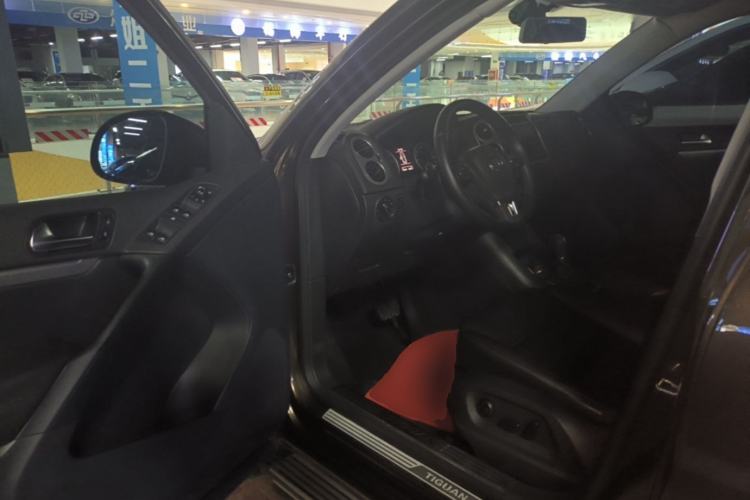 Used Volkswagen Tiguan 2015 1.8TSI Automatic Two-Wheel Drive Comfort Edition Driver Seat