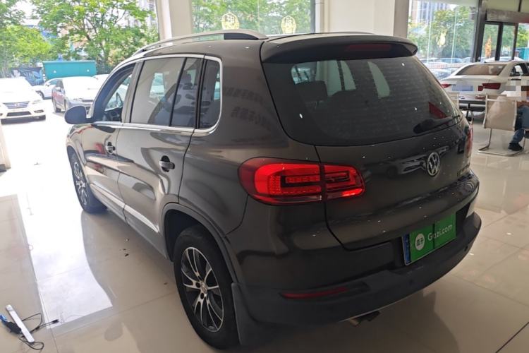 Used Volkswagen Tiguan 2015 1.8TSI Automatic Two-Wheel Drive Luxury Model Exterior 2