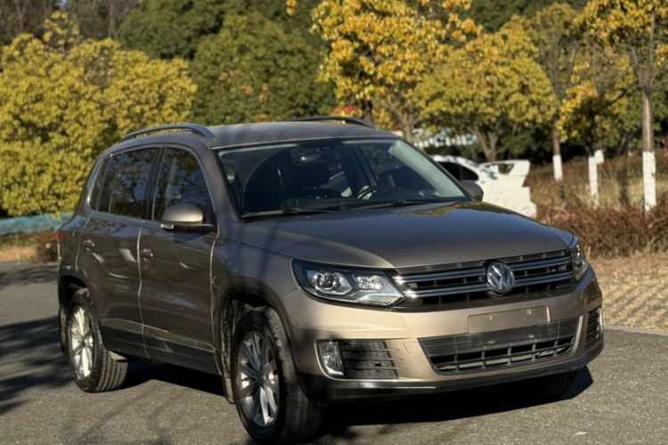 Used Volkswagen Tiguan 2015 1.8TSI Automatic Two-Wheel Drive Comfort Edition Exterior 4