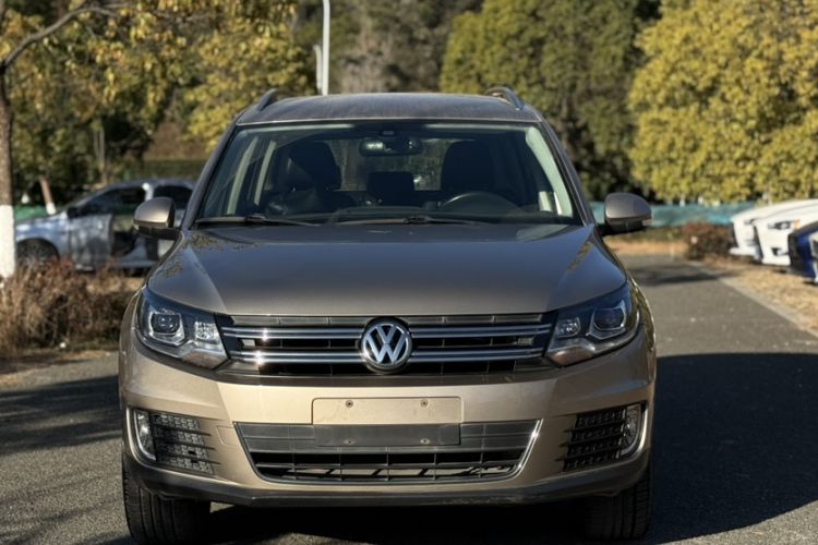 Used Volkswagen Tiguan 2015 1.8TSI Automatic Two-Wheel Drive Comfort Edition Exterior 6