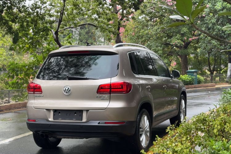Used Volkswagen Tiguan 2015 2.0 TSI Comfort Edition Exterior 6