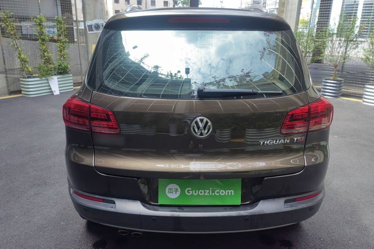 Used Volkswagen Tiguan 2015 1.8TSI Automatic Two-Wheel Drive Luxury Model Exterior 7
