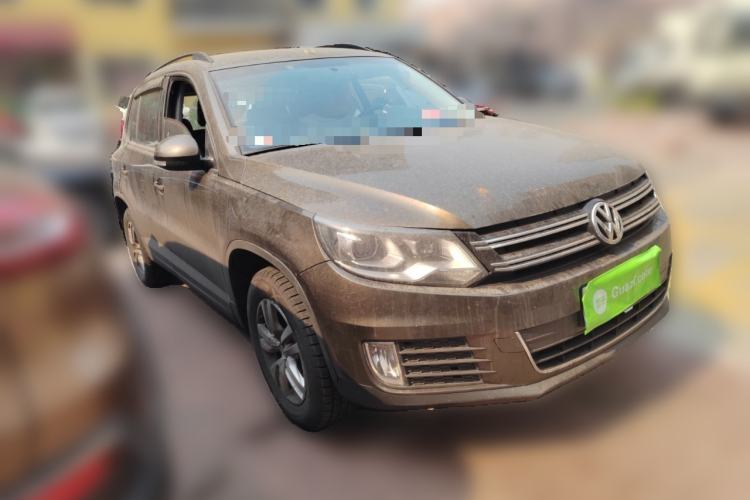 Used Volkswagen Tiguan 2015 1.8TSI Automatic Two-Wheel Drive Trend Edition Front Right 45 Deg