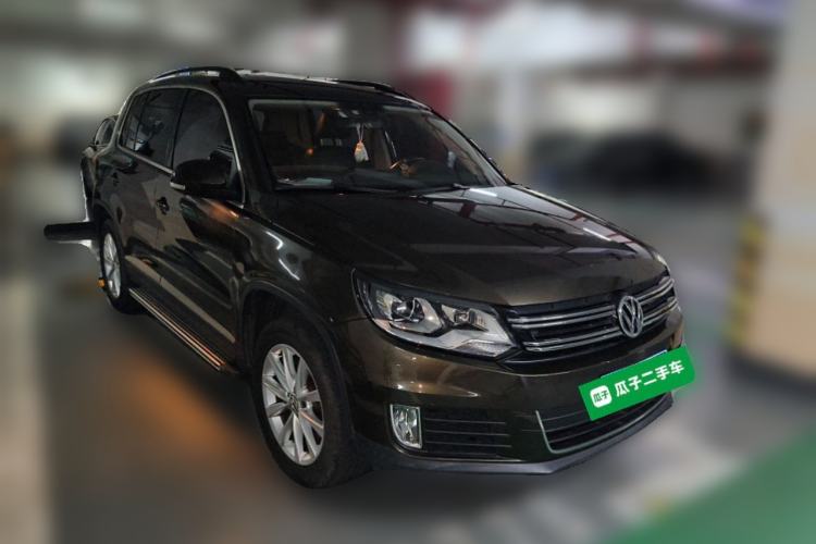 Used Volkswagen Tiguan 2015 1.8TSI Automatic Two-Wheel Drive Comfort Edition Front Right 45 Deg