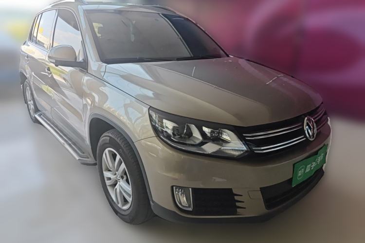 Used Volkswagen Tiguan 2015 1.8TSI Automatic Two-Wheel Drive Trend Edition Front Right 45 Deg