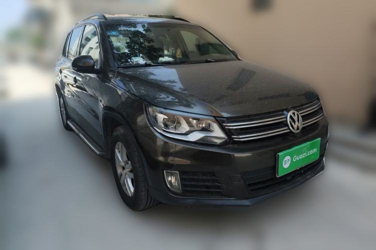 Used Volkswagen Tiguan 2015 1.8TSI Automatic Two-Wheel Drive Trend Edition Front Right 45 Deg