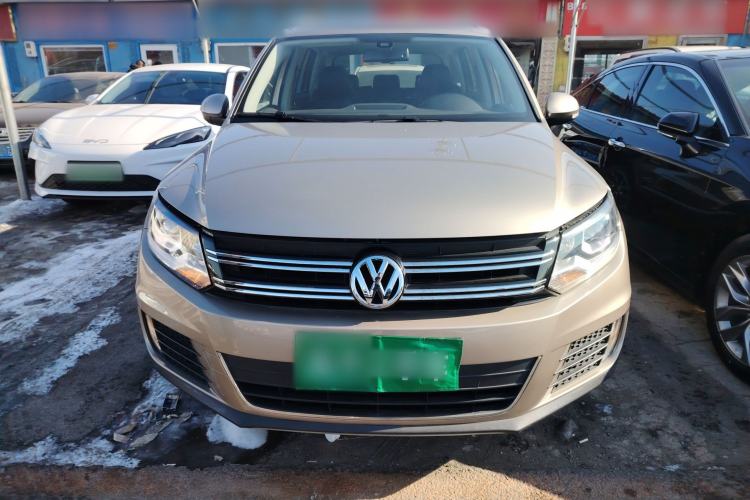Used Volkswagen Tiguan 2015 1.8TSI Automatic All-Wheel-Drive Luxury Model Front