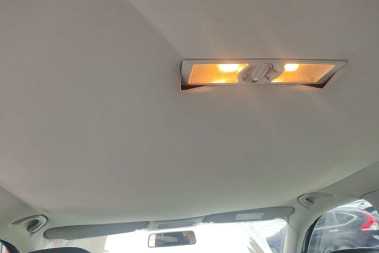 Used Volkswagen Tiguan 2015 1.8TSI Automatic Two-Wheel Drive Trend Edition Headliner