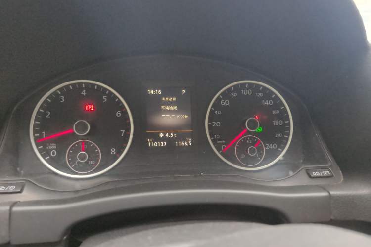 Used Volkswagen Tiguan 2015 1.8TSI Automatic Two-Wheel Drive Luxury Model Instrument Cluster