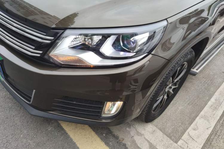 Used Volkswagen Tiguan 2015 1.8TSI Automatic Two-Wheel Drive Luxury Model Left Front Headlight