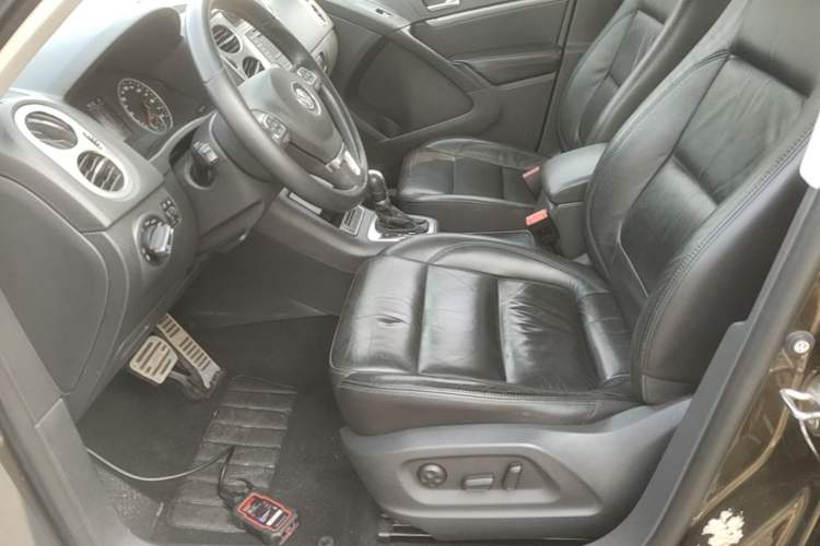 Used Volkswagen Tiguan 2015 1.8TSI Automatic Two-Wheel Drive Comfort Edition Left Front Seat