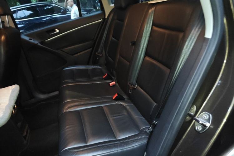 Used Volkswagen Tiguan 2015 1.8TSI Automatic Two-Wheel Drive Comfort Edition Left Rear Seat