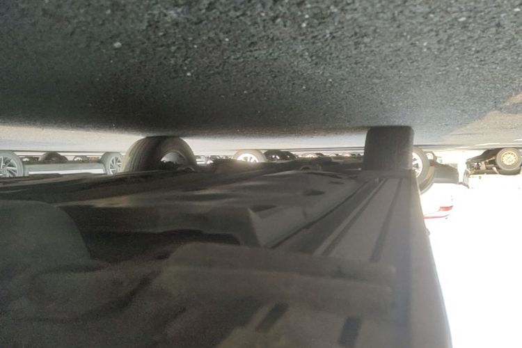 Used Volkswagen Tiguan 2015 1.8TSI Automatic Two-Wheel Drive Comfort Edition Left Side Sill