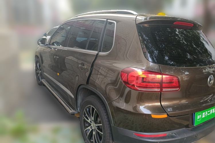 Used Volkswagen Tiguan 2015 1.8TSI Automatic Two-Wheel Drive Luxury Model Rear Left 45 Deg