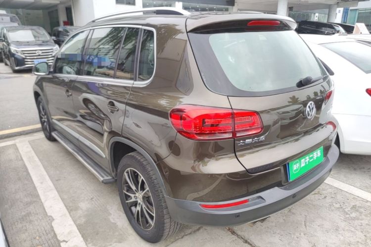 Used Volkswagen Tiguan 2015 1.8TSI Automatic Two-Wheel Drive Luxury Model Rear Left 45 Deg