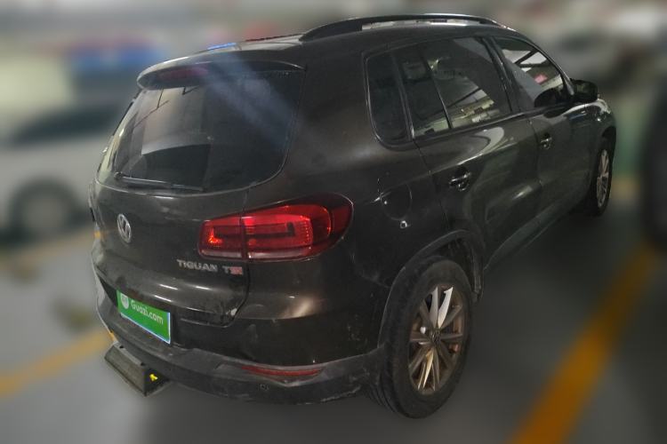 Used Volkswagen Tiguan 2015 1.8TSI Automatic Two-Wheel Drive Comfort Edition Rear Right 45 Deg
