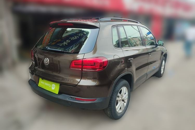Used Volkswagen Tiguan 2015 1.8TSI Automatic Two-Wheel Drive Trend Edition Rear Right 45 Deg