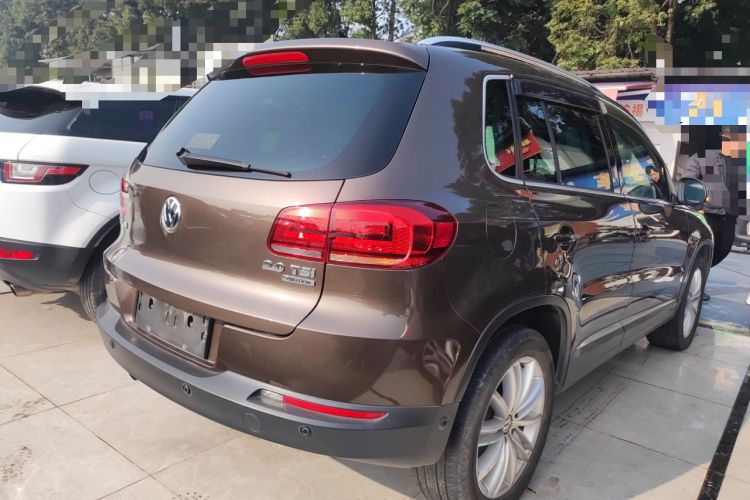 Used Volkswagen Tiguan 2015 2.0 TSI Comfort Edition Rear Right 45 Deg
