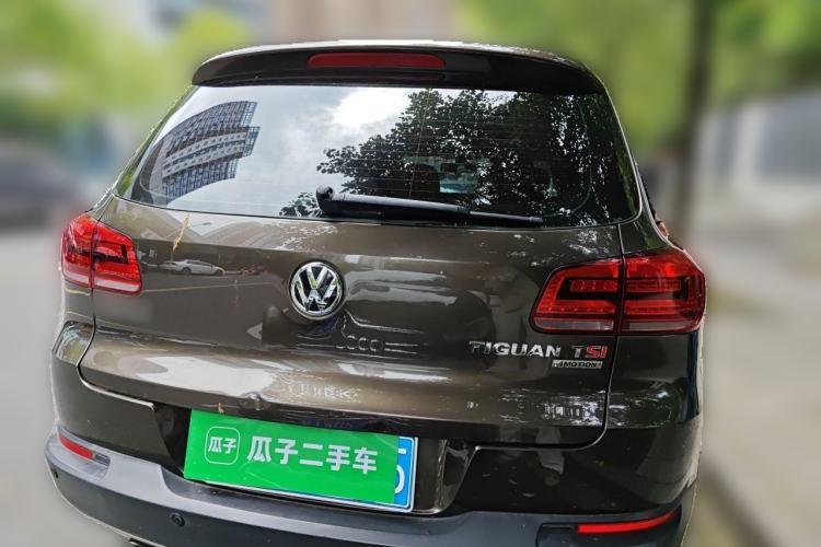 Used Volkswagen Tiguan 2015 1.8TSI Automatic All-Wheel-Drive Luxury Model Rear
