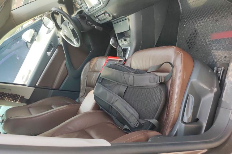 Used Volkswagen Tiguan 2015 2.0 TSI Comfort Edition Right Front Seat