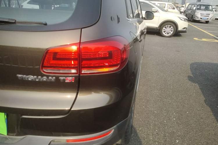 Used Volkswagen Tiguan 2015 1.8TSI Automatic Two-Wheel Drive Comfort Edition Right Rear Taillight