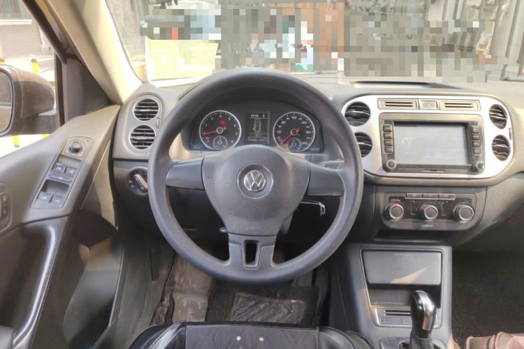 Used Volkswagen Tiguan 2015 1.8TSI Automatic Two-Wheel Drive Trend Edition Steering Wheel