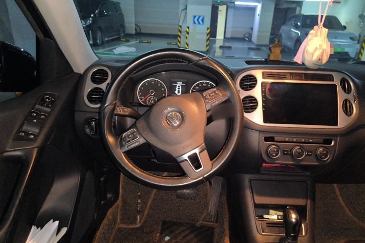 Used Volkswagen Tiguan 2015 1.8TSI Automatic Two-Wheel Drive Comfort Edition Steering Wheel