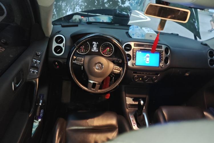 Used Volkswagen Tiguan 2015 1.8TSI Automatic Two-Wheel Drive Comfort Edition Steering Wheel