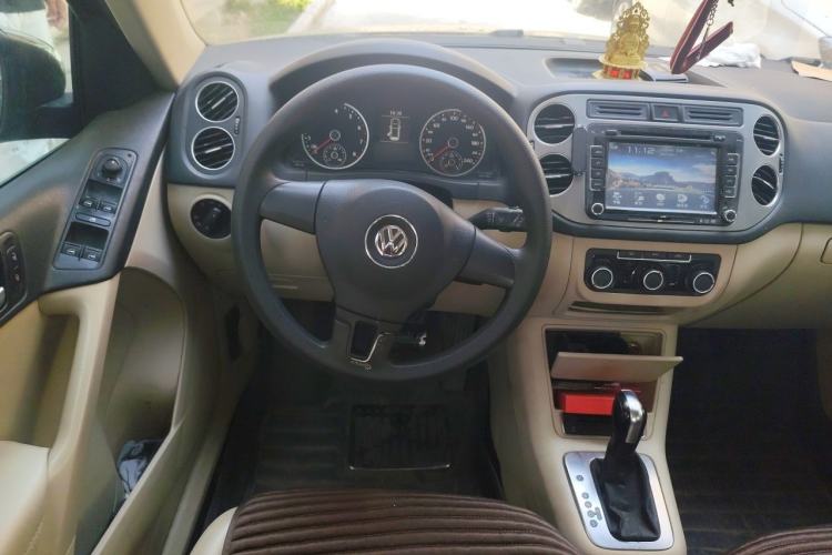Used Volkswagen Tiguan 2015 1.8TSI Automatic Two-Wheel Drive Trend Edition Steering Wheel