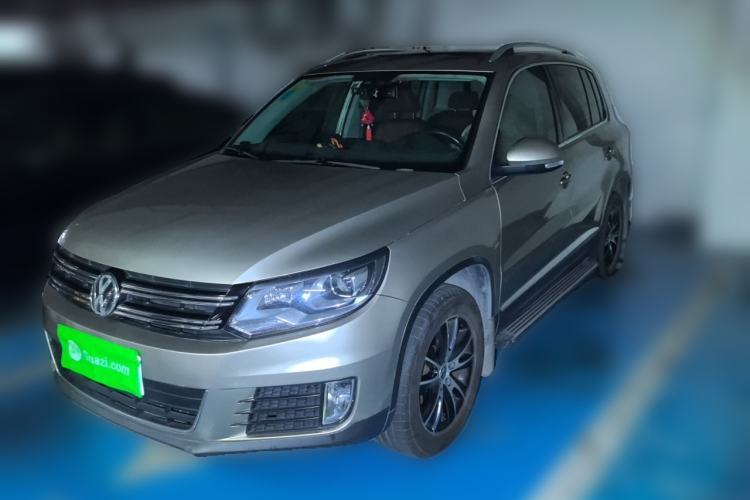Used Volkswagen Tiguan 2015 1.8TSI Automatic Two-Wheel Drive Luxury Model Guazi used car, China used car export, Used car for sale, Used cars, Cheapest cars for sale