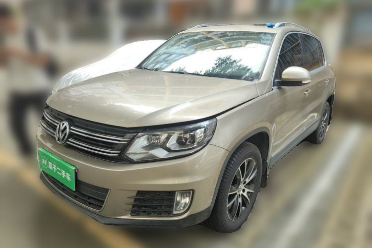 Used Volkswagen Tiguan 2015 1.8TSI Automatic Two-Wheel Drive Luxury Model Guazi used car, China used car export, Used car for sale, Used  cars, Cheapest cars for sale