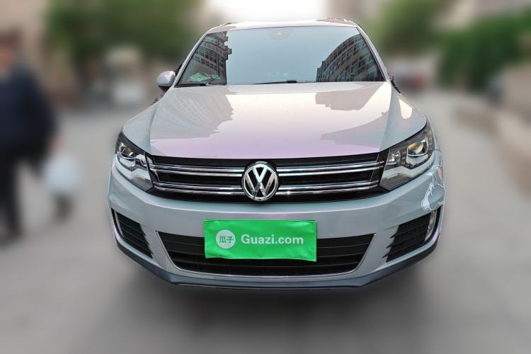 Used Volkswagen Tiguan 2015 2.0 TSI Automatic All-Wheel Drive Flagship Edition Front