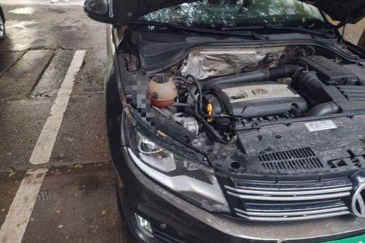 Used Volkswagen Tiguan 2015 1.8TSI Automatic Two-Wheel Drive Comfort Edition Engine Bay Right