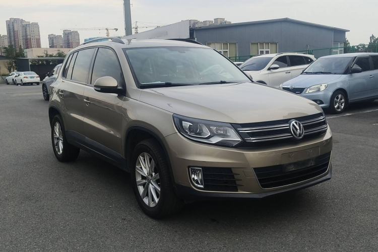 Used Volkswagen Tiguan 2015 1.8TSI Automatic Two-Wheel Drive Comfort Edition Exterior 2